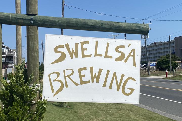 Pet Friendly Swells'a Brewing Beer Company