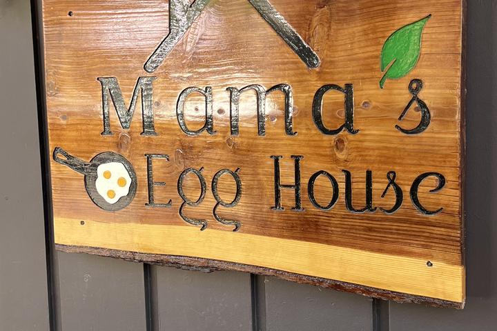 Pet Friendly Mama's Egg House
