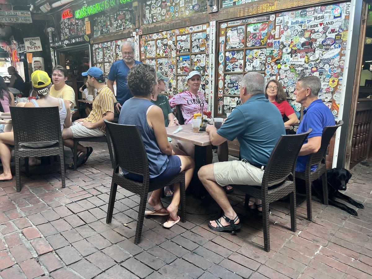 Hog's Breath Saloon Is Pet Friendly