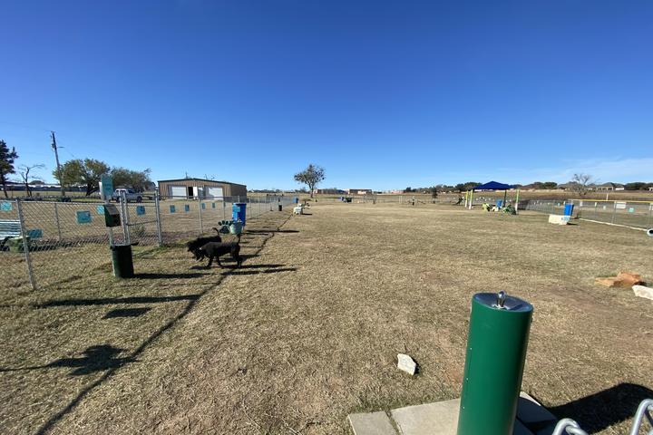 Off-Leash Dog Parks in Converse, TX - BringFido