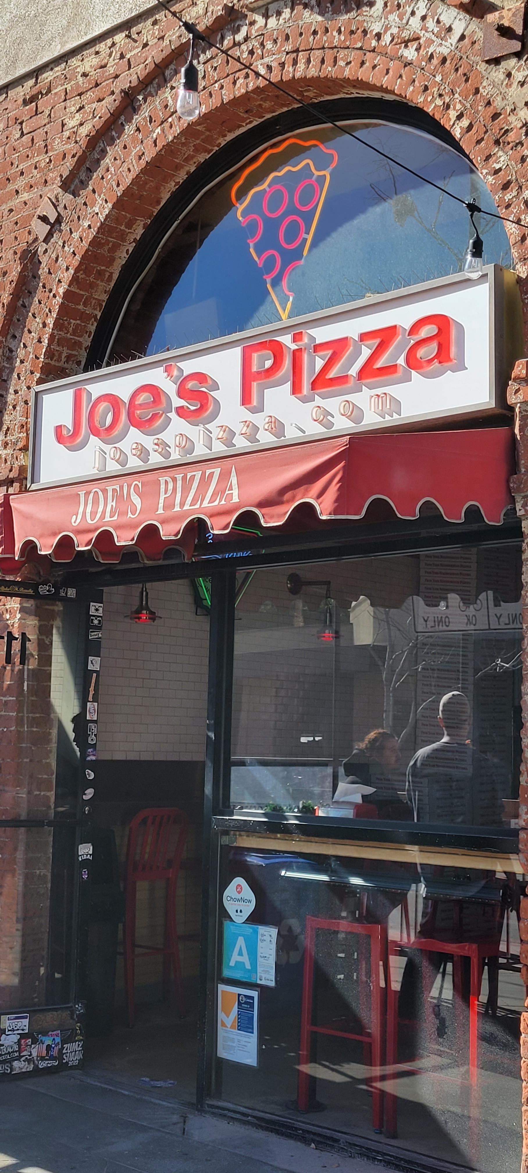 Pet Friendly Joe's Pizza
