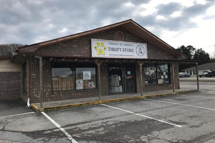 Pet Friendly Monroe County Friends of Animals Thrift Store