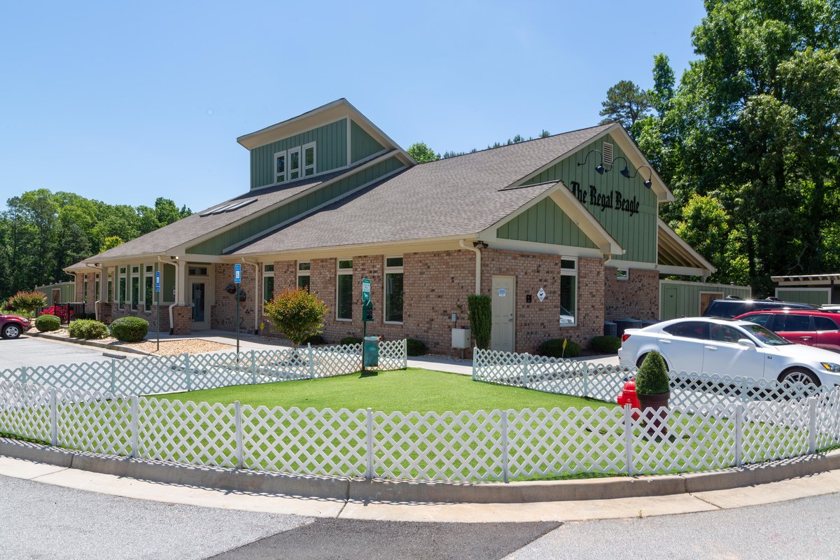 The exterior of The Regal Beagle in Dallas, TX.