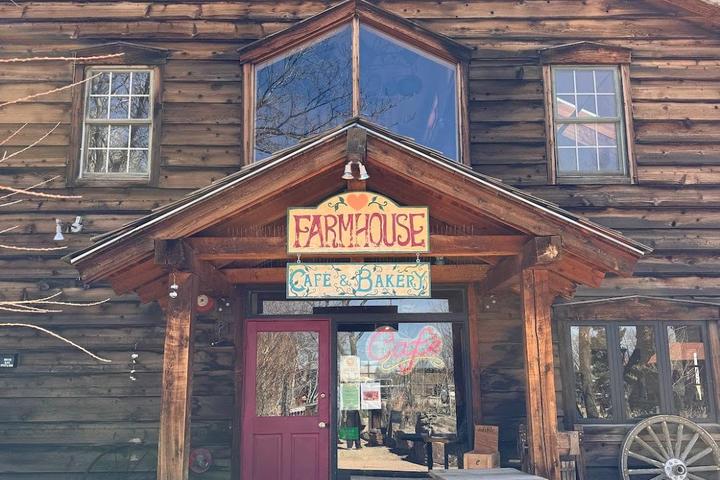 Pet Friendly Farmhouse Cafe