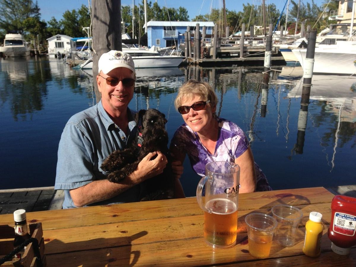 Hogfish Bar & Grill