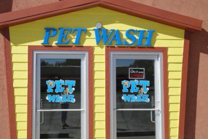 Pet Friendly Crystal Clear Wash