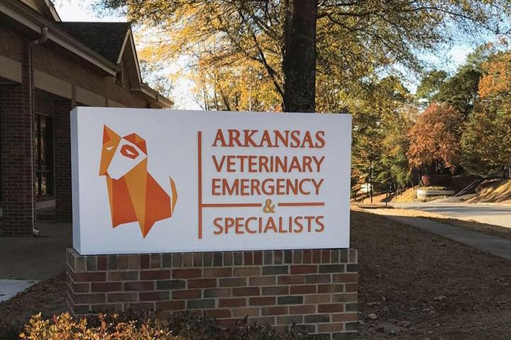 Pet Friendly Arkansas Veterinary Emergency & Specialists