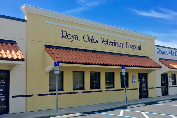 Pet Friendly Royal Oaks Veterinary Hospital