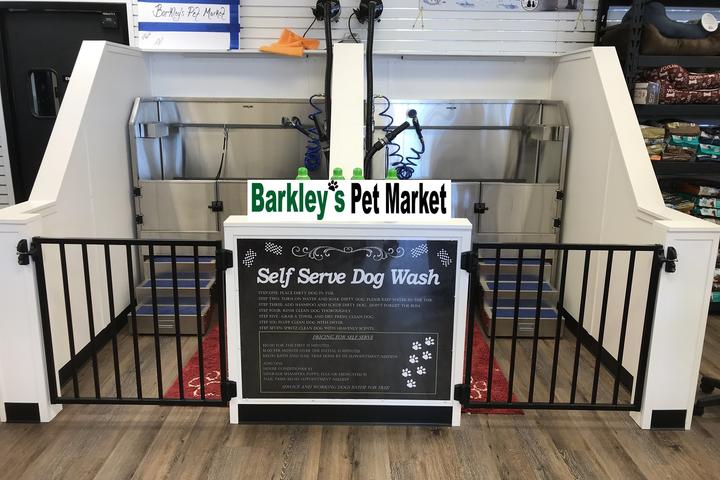 Pet Friendly Barkley’s Pet Market