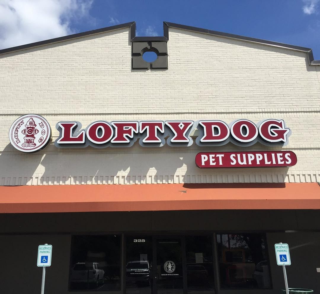 Pet hotsell supplies nearby