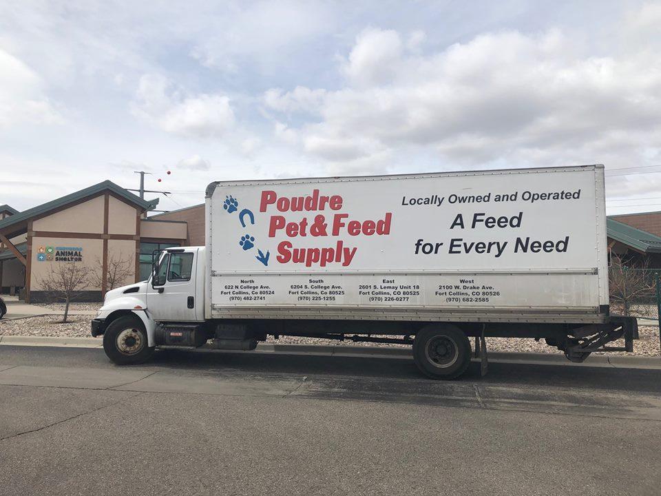 Poudre feed shop and pet supply