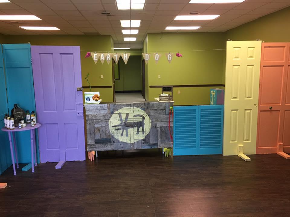 Pet Friendly Earth Dog Spa and Apawthecary