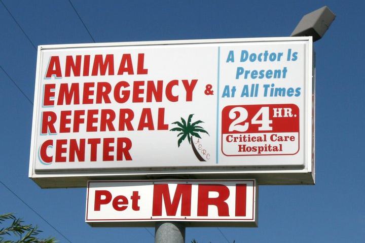 Pet Friendly Animal Emergency & Referral Center