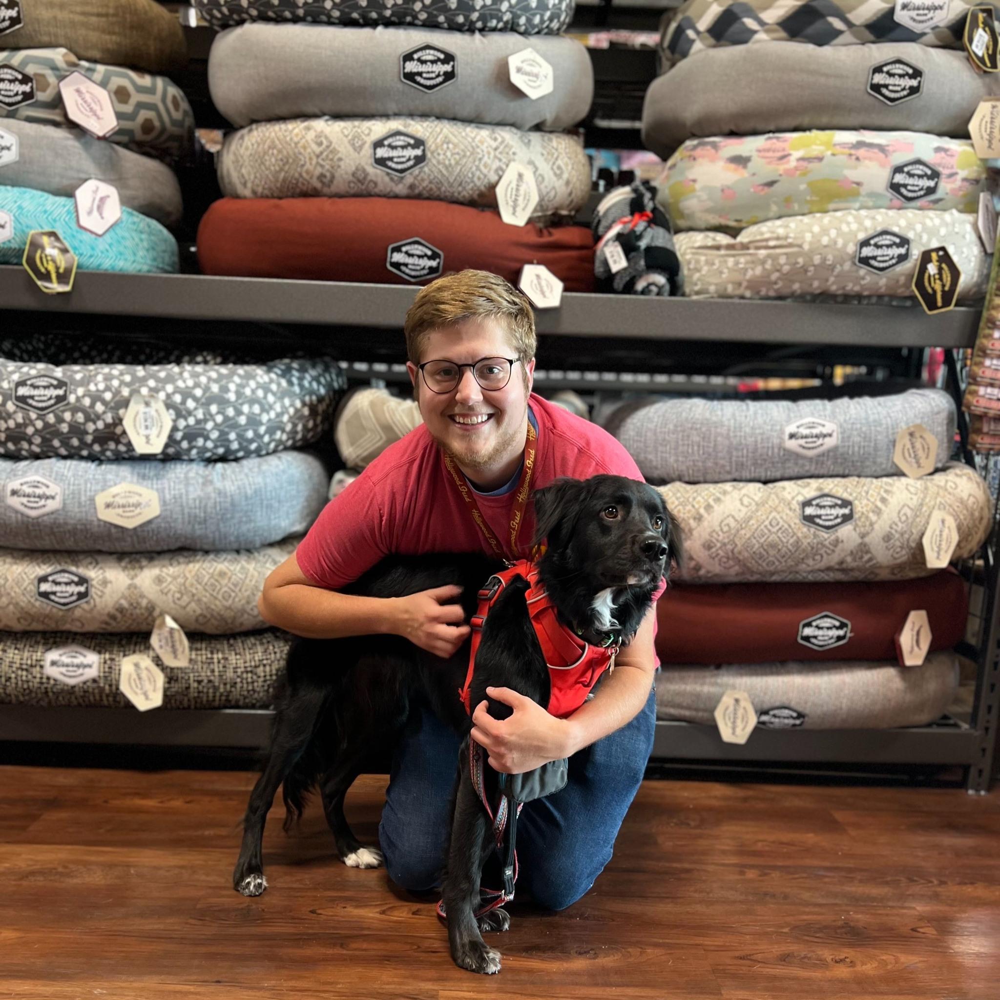 Pet Friendly PetPeople by Hollywood Feed Indianapolis