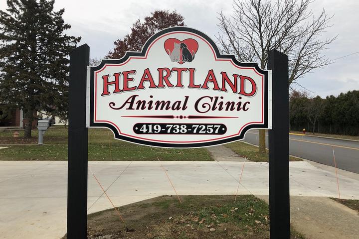 Pet Friendly Heartland Animal Clinic LLC