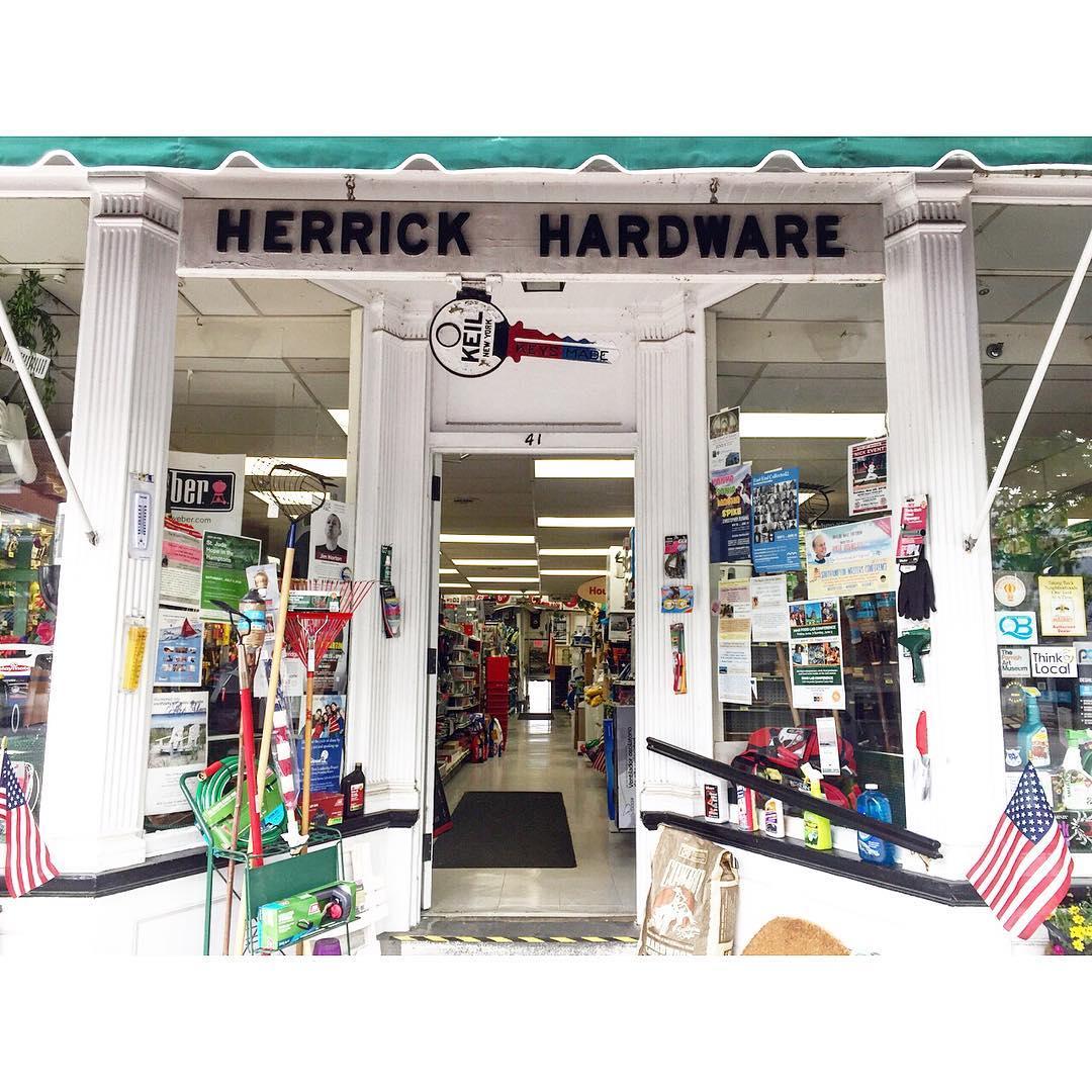 Directory of Pet Stores in Southampton NY BringFido