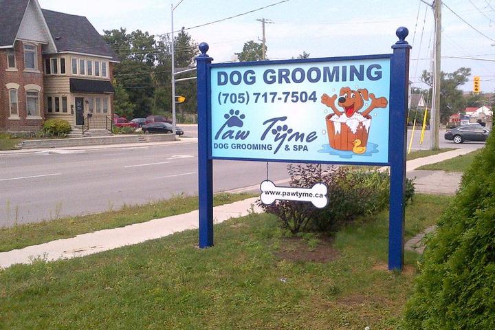 Pet Friendly Paw Tyme Dog Grooming & Spa