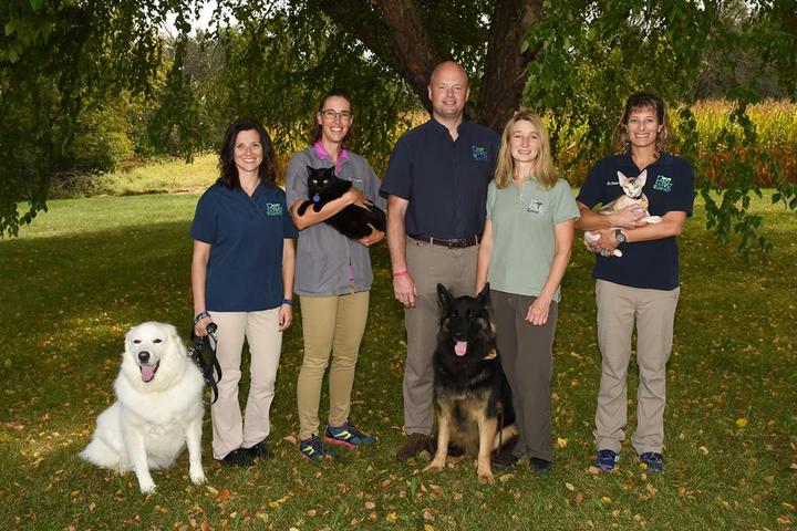 Pet Friendly Peoria Area Veterinary Group of Chillicothe