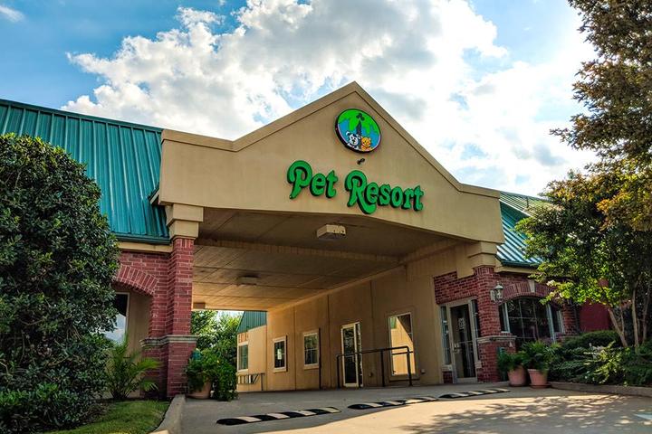 Pet Friendly Hefner Road Pet Resort