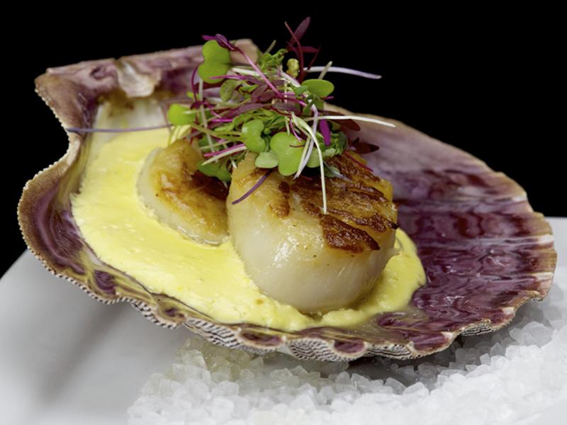 5th avenue naples seafood restaurants