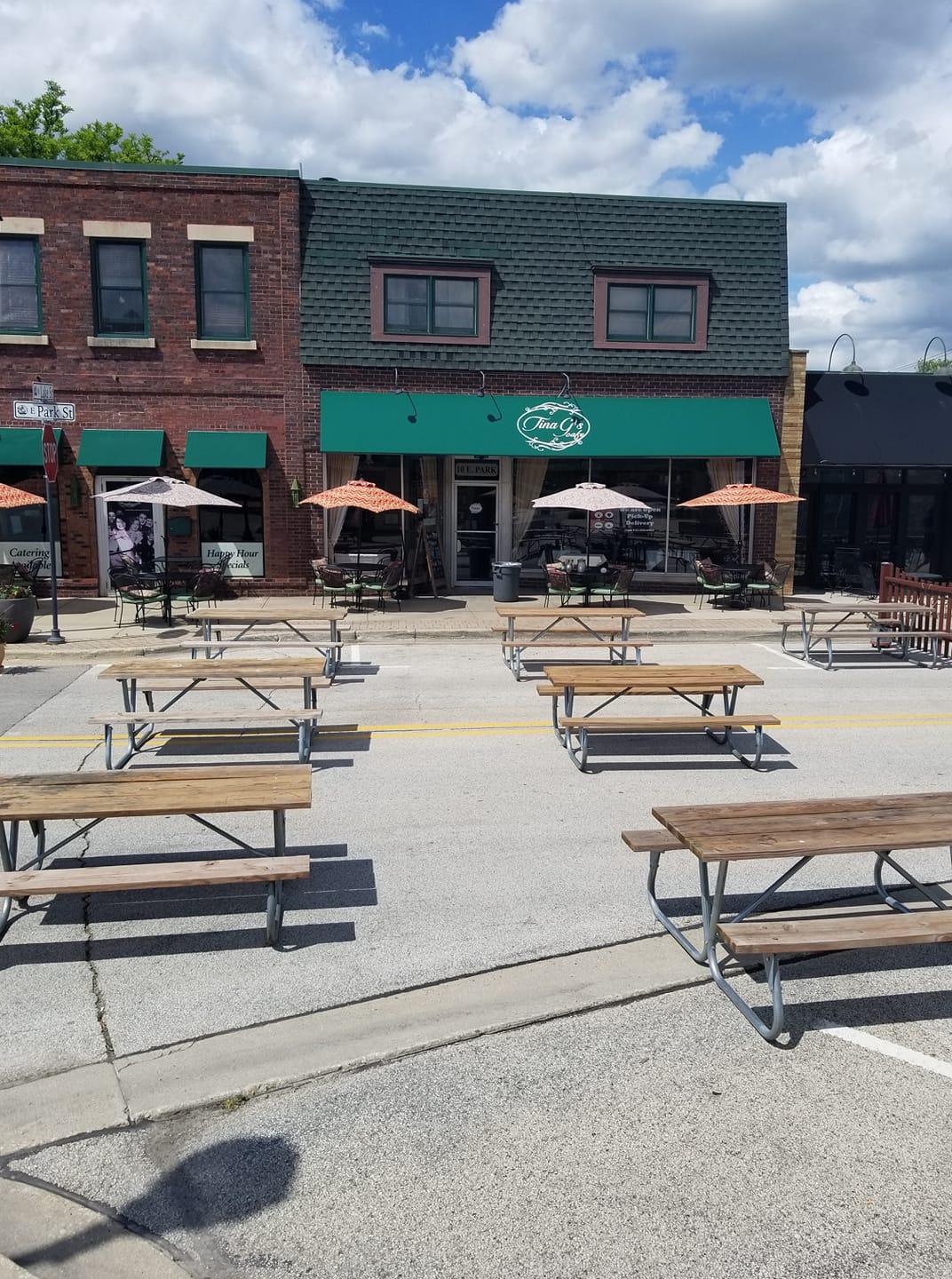 Tina G's Cafe Pet Policy