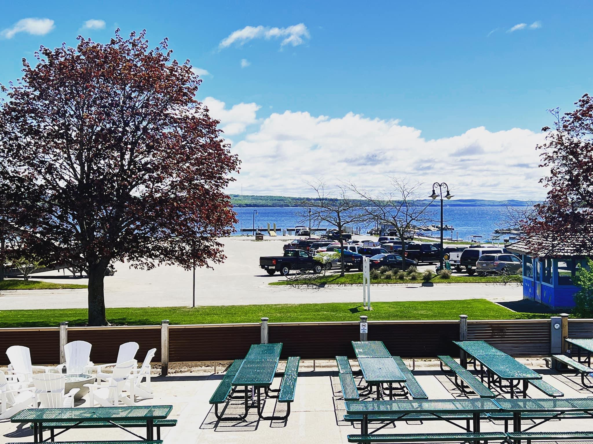 The Back Lot Charlevoix Pet Policy