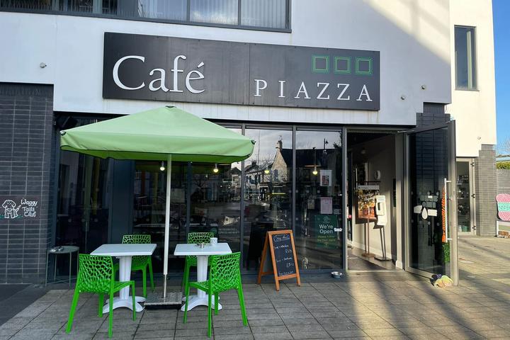 Pet Friendly Cafe Piazza