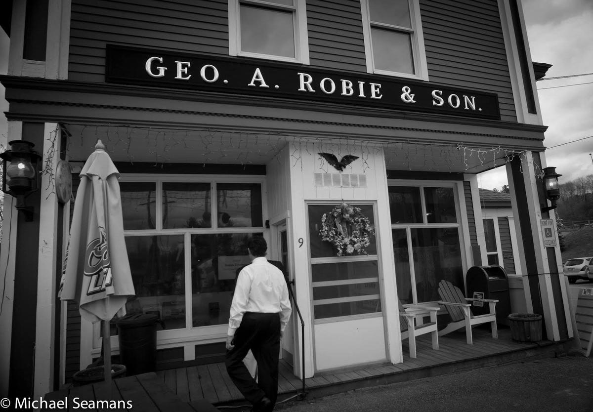 Dog Friendly Breakfast Restaurants in Hooksett, NH BringFido