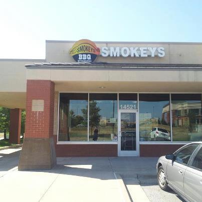 Dog Friendly Barbecue Restaurants In Overland Park Ks Bringfido