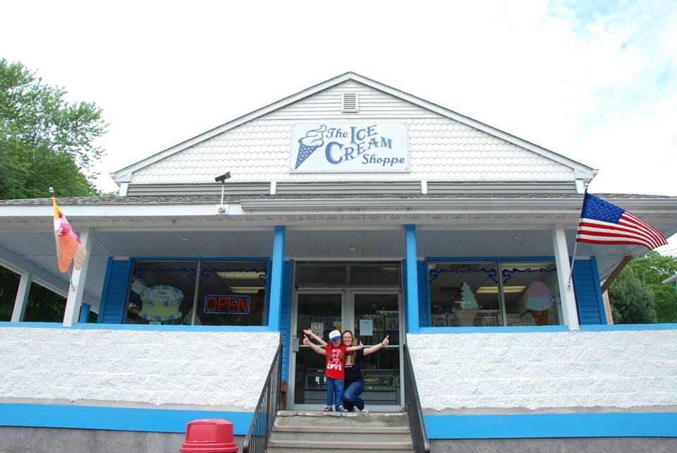 Other Dog Friendly Restaurants in Shelton, CT BringFido