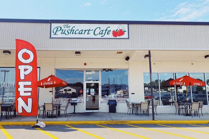Pet Friendly The Pushcart Cafe