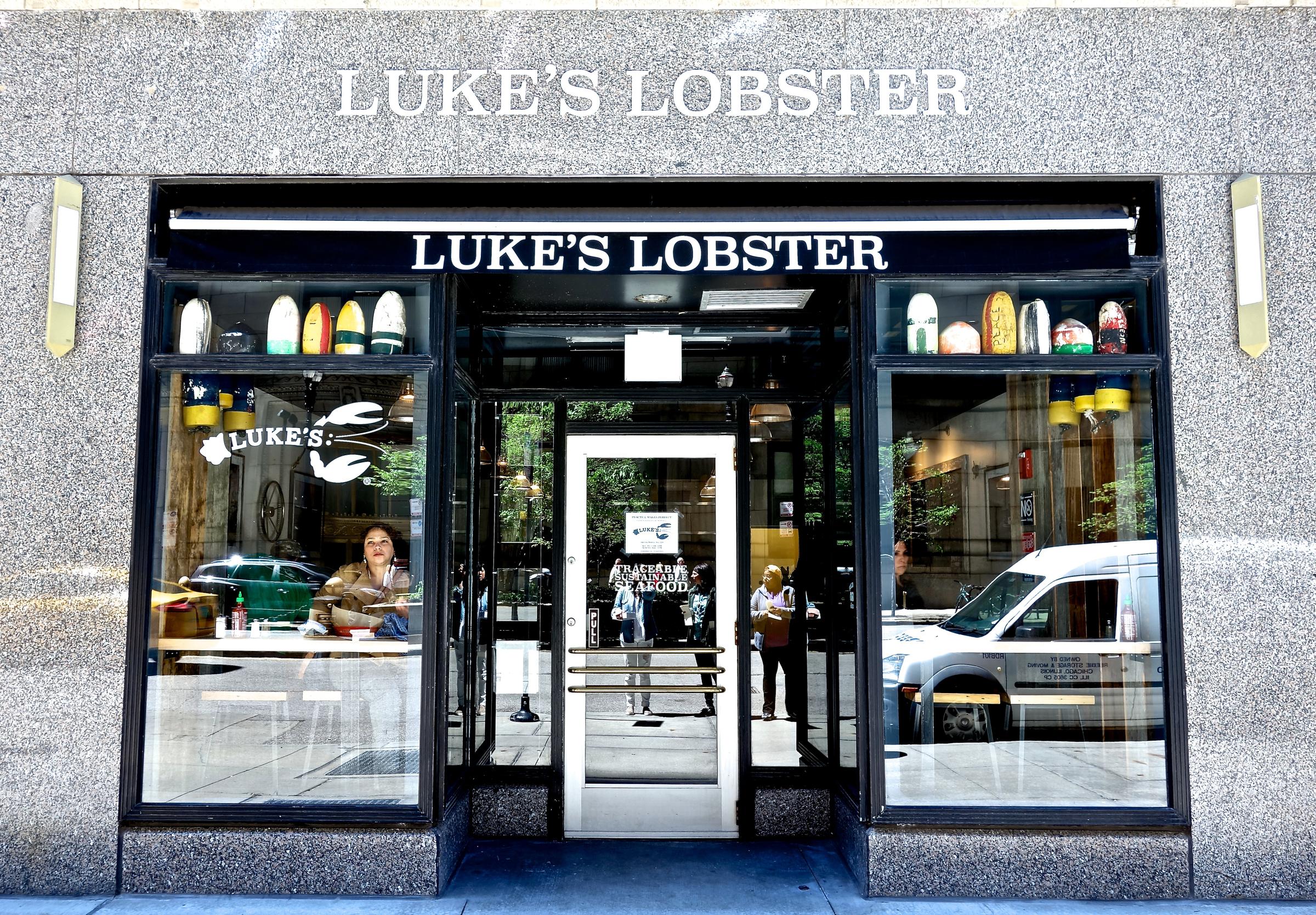 Pet Friendly Luke's Lobster Chicago