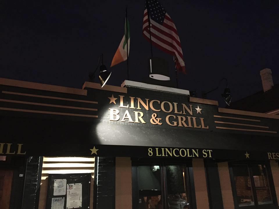 The Lincoln Bar and Grill Is Pet Friendly