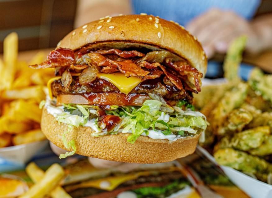 Pet Friendly The Habit Burger Grill Simi Valley