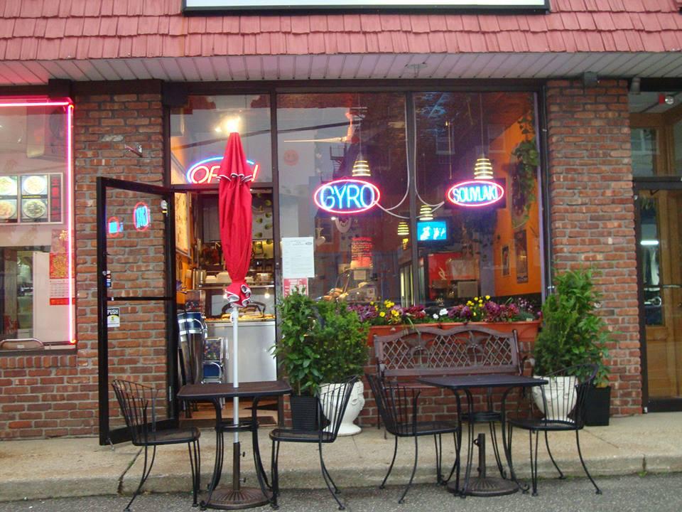 Other Dog Friendly Restaurants in Williston Park, NY BringFido