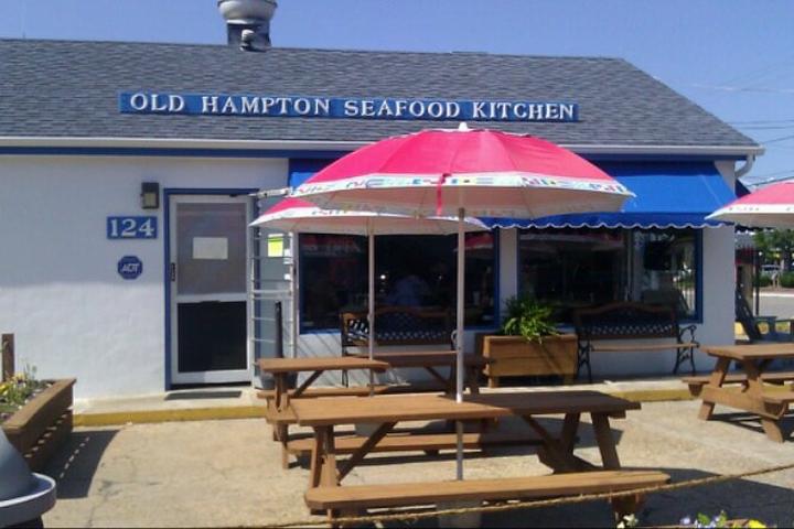 Pet Friendly Old Hampton Seafood Kitchen