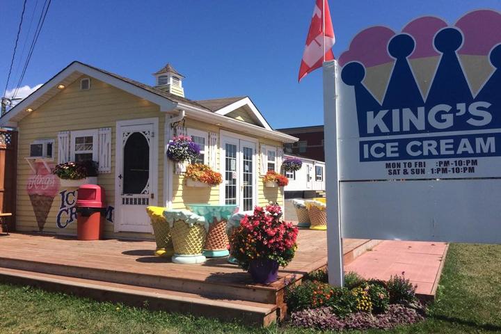 Pet Friendly King's Ice Cream