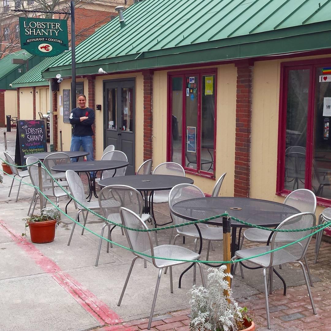 The Lobster Shanty Is Pet Friendly