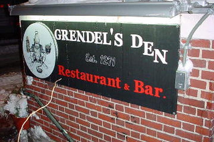 Dog Friendly American Restaurants In Cambridge Ma Bringfido