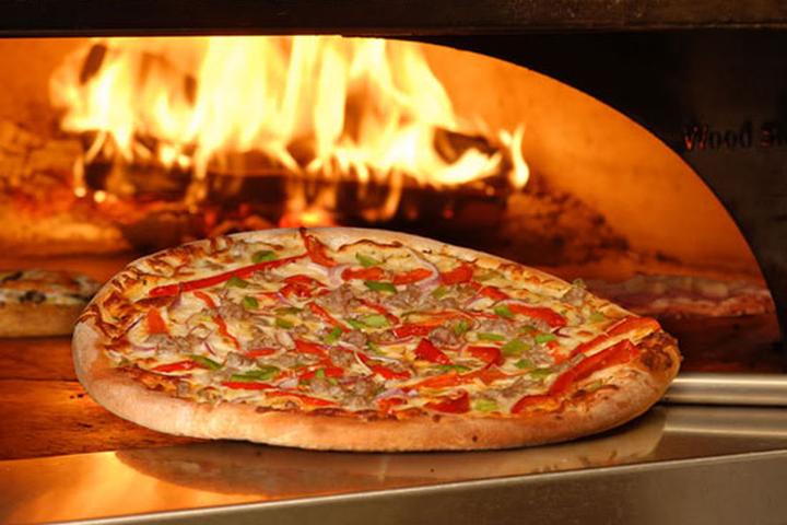 Pet Friendly Roma's Wood-Fired Pizzeria