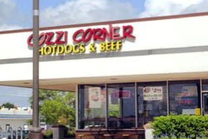 Pet Friendly Cozzi Corner Hot Dogs & Beef