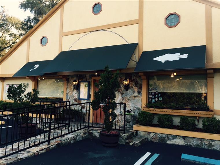 Dog Friendly Seafood Restaurants in De Leon Springs, FL BringFido