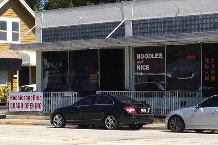 Pet Friendly Noodles and Rice Cafe