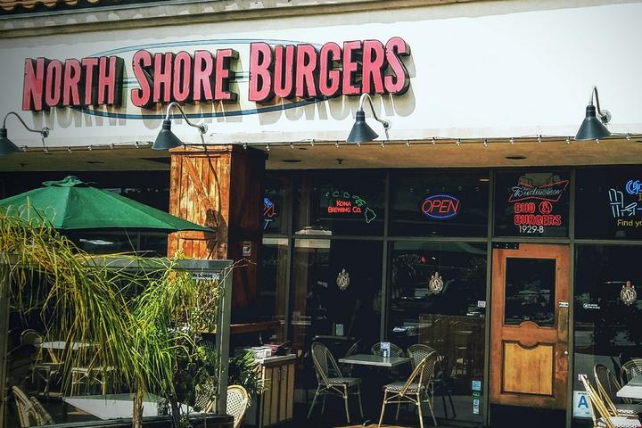 Pet Friendly North Shore Burgers