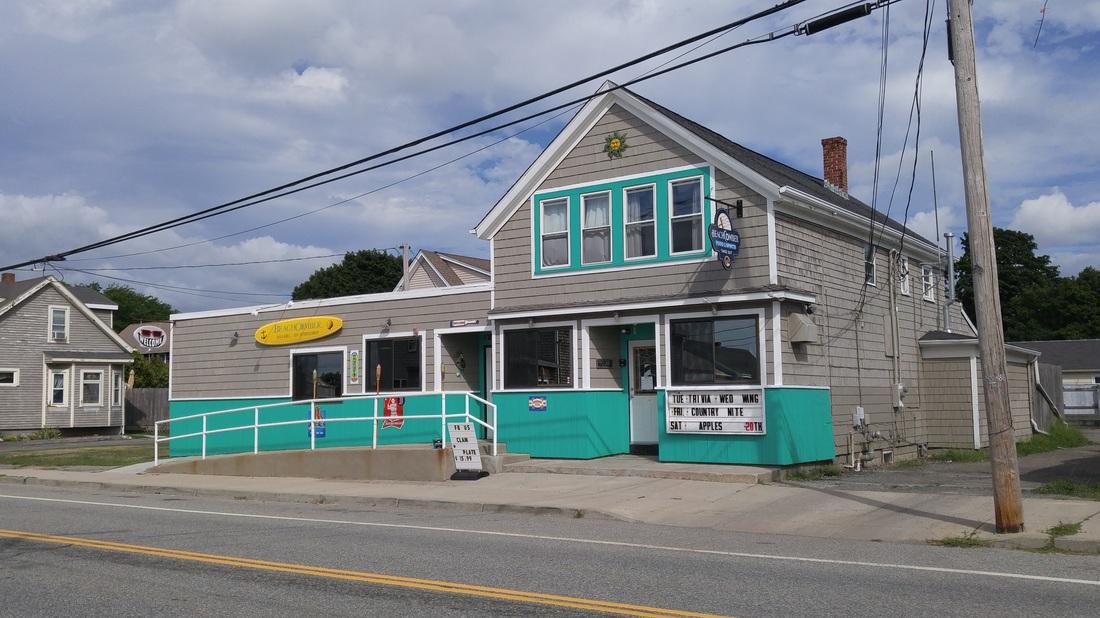 Dog Friendly American Restaurants in Portsmouth, RI BringFido