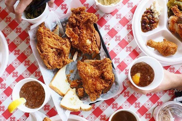 Pet Friendly Champy's Famous Fried Chicken