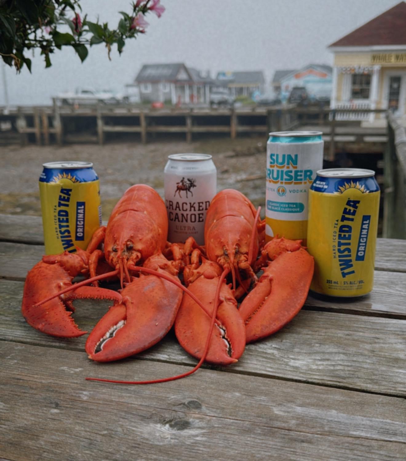 salty-c-s-seafood-pet-policy