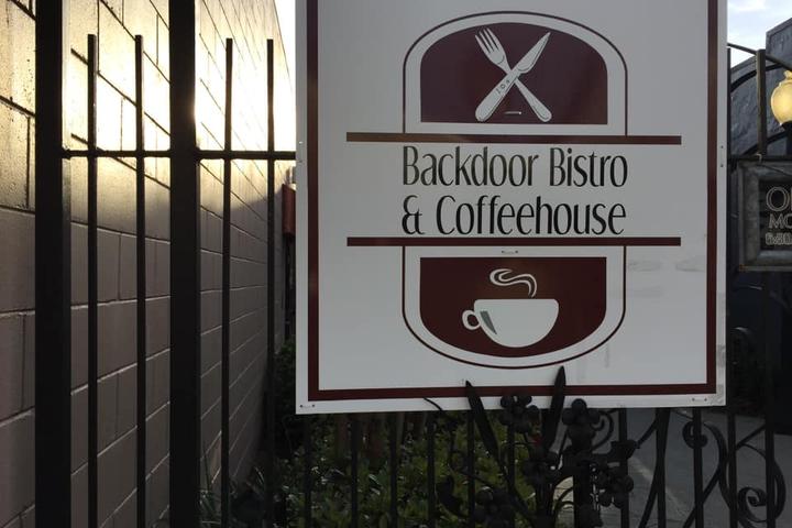 Pet Friendly Backdoor Bistro & Coffee Shop