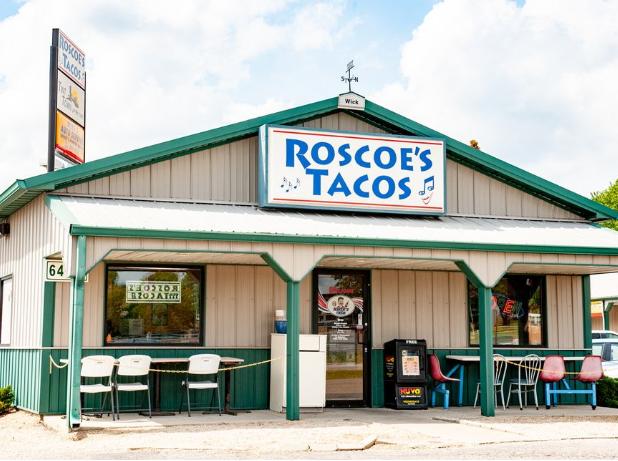 Pet Friendly Roscoe's Tacos