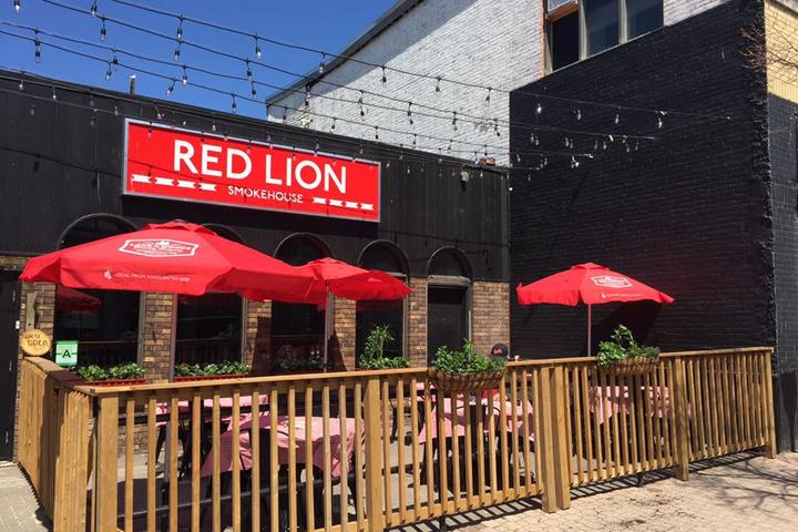 Pet Friendly Red Lion Smokehouse